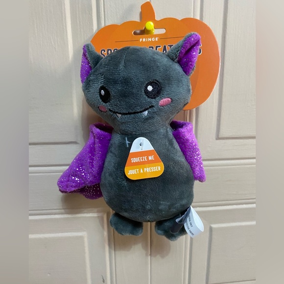 - Fringe Spooky Creatures the Vats With Squeaker - Picture 2 of 6